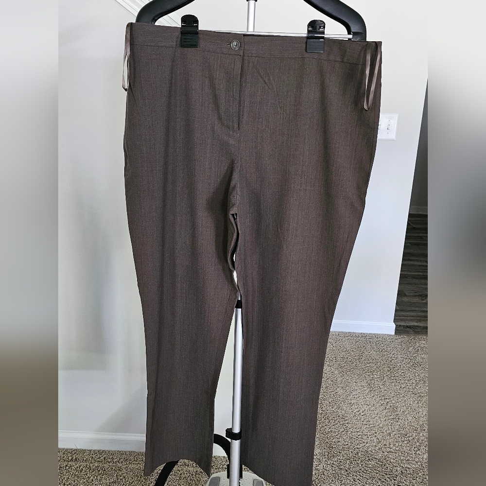 Jones new York ladies pants sz 16